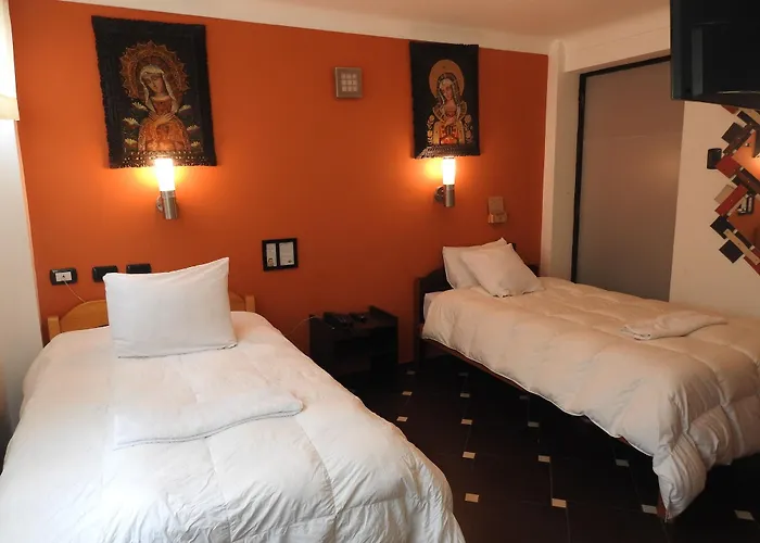 Manco Capac Hotel