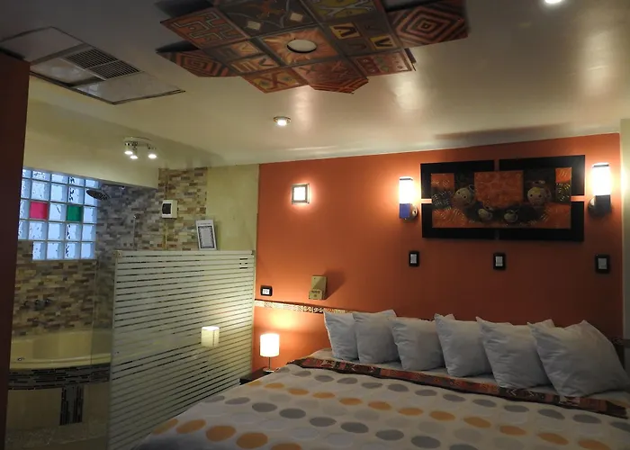 Manco Capac Hotel 3*