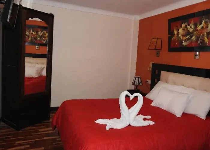 Manco Capac Hotel 3*